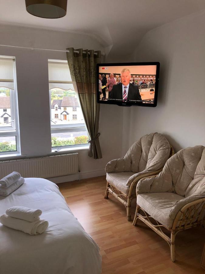 جلينتيس Atlantic Way Guest House المظهر الخارجي الصورة